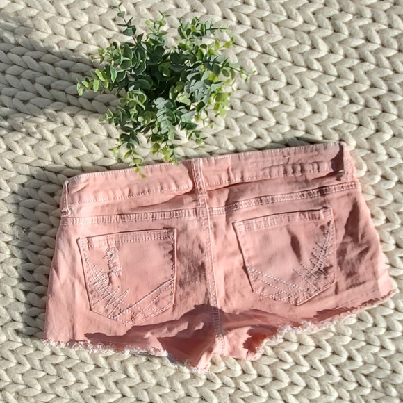 Hot Kiss coral shorts - Picture 2 of 3